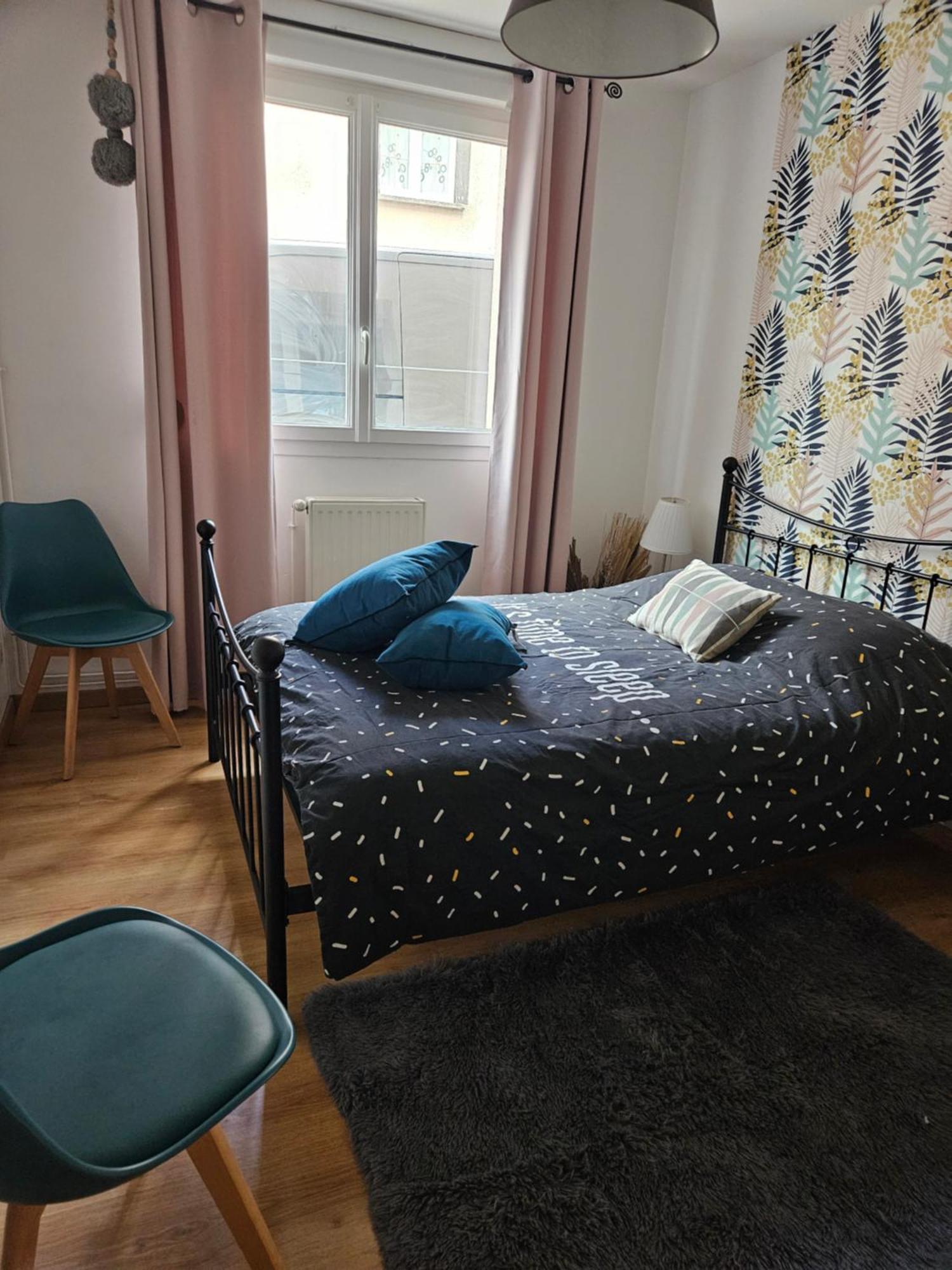 Ferienwohnung Les Bulles Au Feminin Chigny-les-Roses Exterior foto