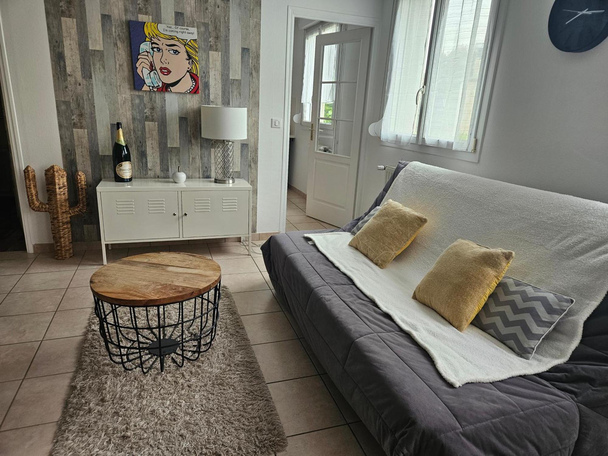 Ferienwohnung Les Bulles Au Feminin Chigny-les-Roses Exterior foto